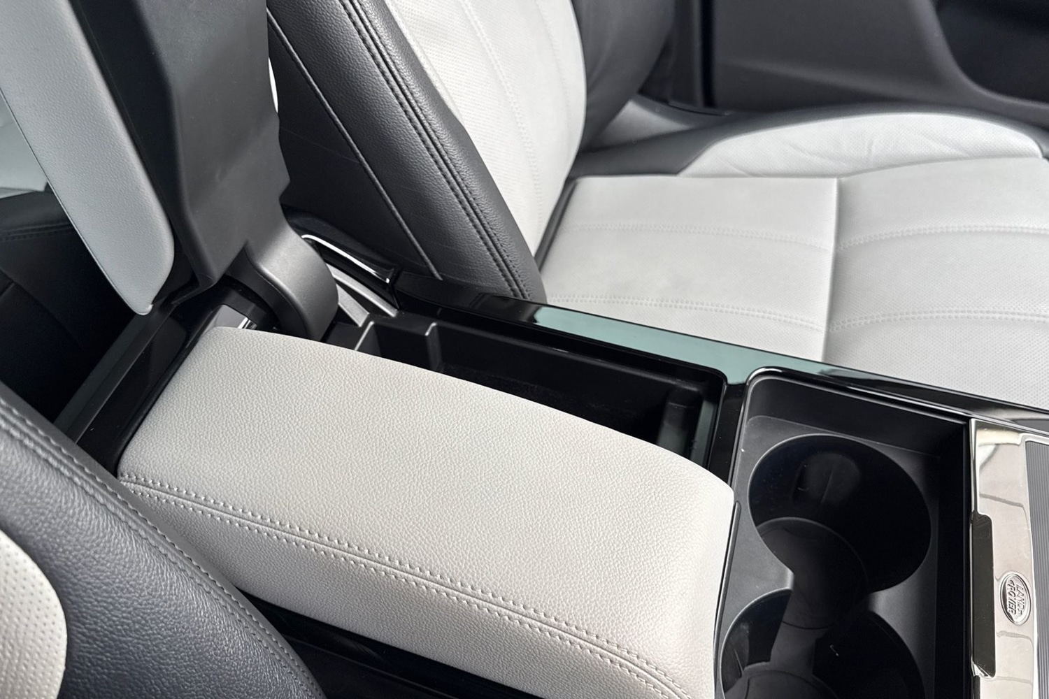 Used Land Rover Range Rover Evoque 2023 for sale - 76805346: Photo 42