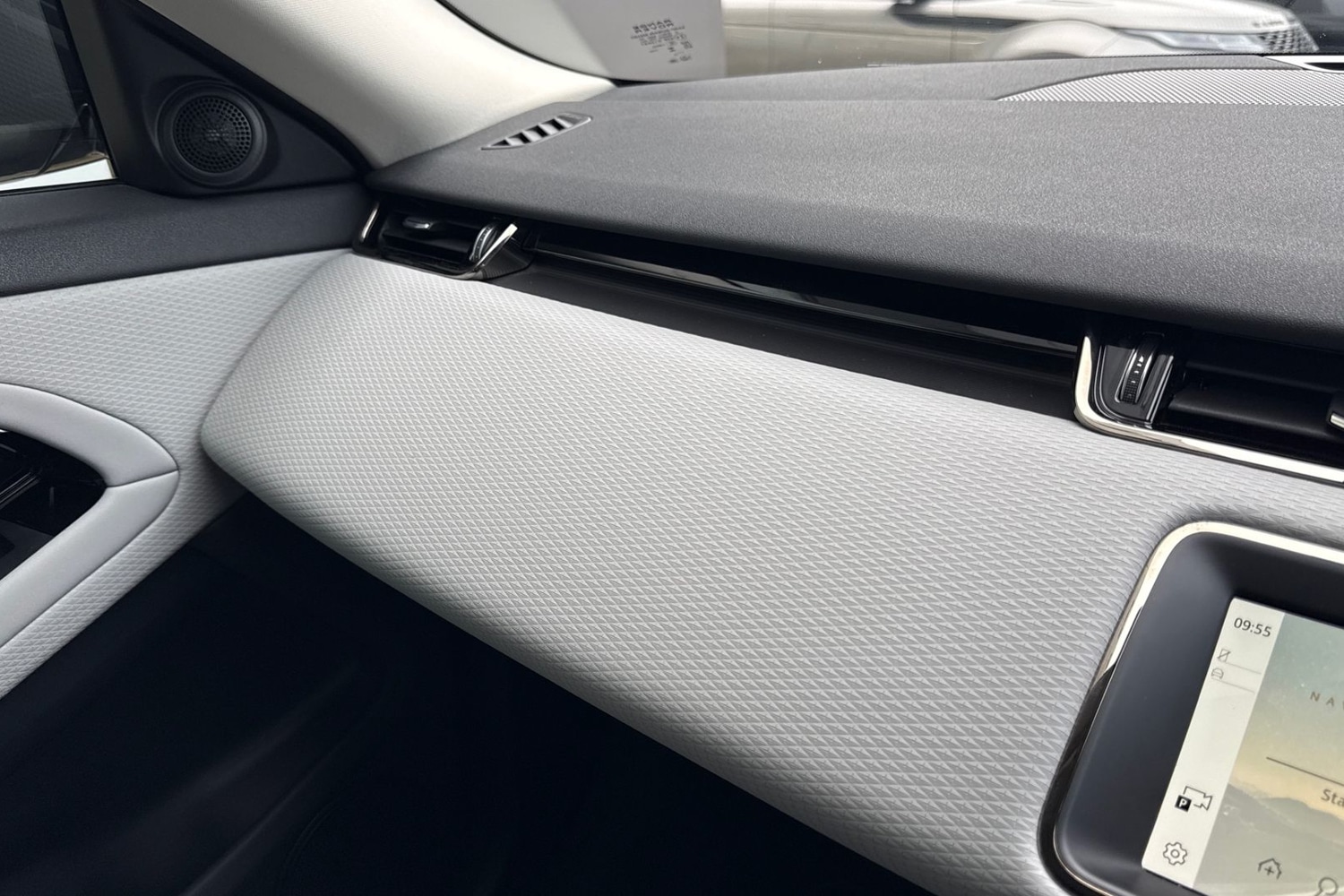 Used Land Rover Range Rover Evoque 2023 for sale - 76805346: Photo 45