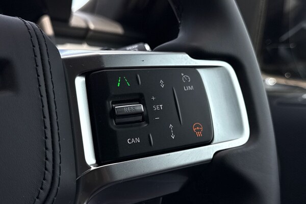 Used Land Rover Discovery 2025 for sale - 74764223: Photo 18