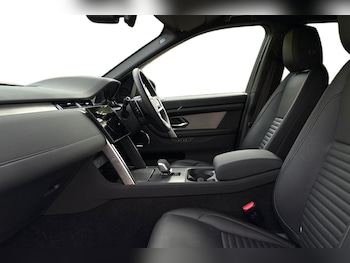 Used Land Rover Discovery Sport 2026 for sale - 79174933: Photo