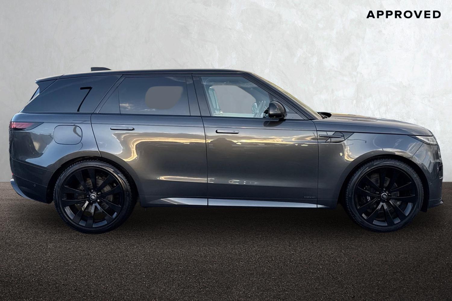 Used Land Rover Range Rover Sport 2024 for sale - 77135372: Photo 5