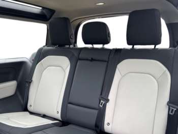 Used Land Rover Defender 90 2024 for sale - 75203632: Photo