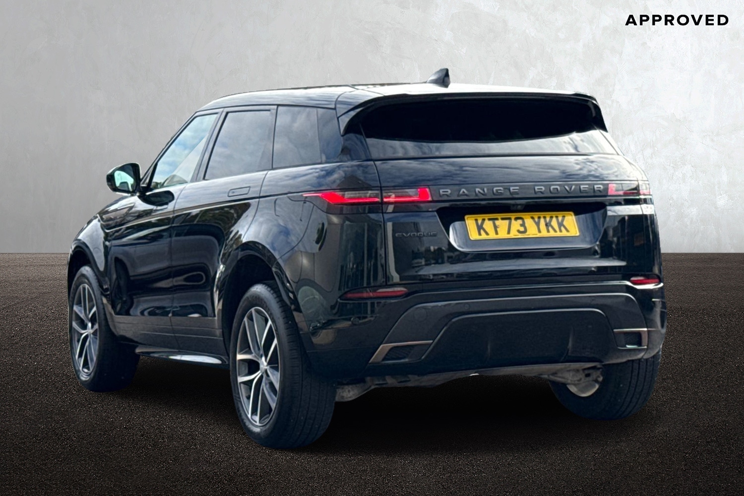 Used Land Rover Range Rover Evoque 2023 for sale - 76311054: Photo 2