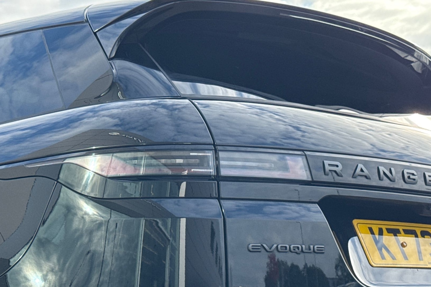 Used Land Rover Range Rover Evoque 2023 for sale - 76311054: Photo 20