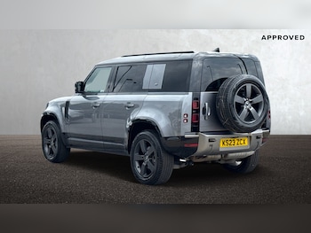 Used Land Rover Defender 110 2023 for sale - 75272892: Photo
