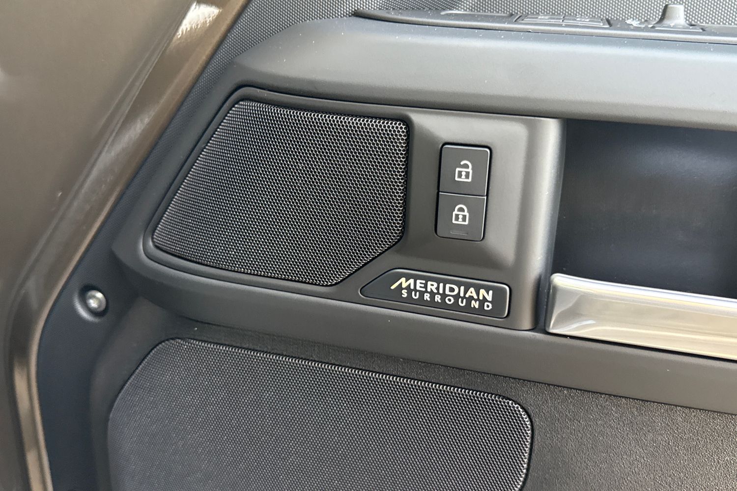 Used Land Rover Defender 110 2025 for sale - 76558167: Photo 32