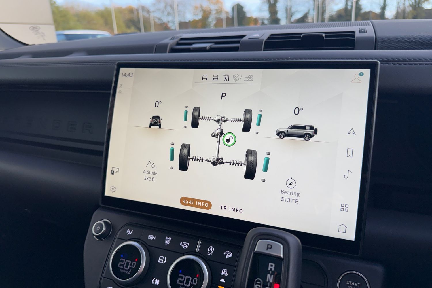 Used Land Rover Defender 110 2025 for sale - 76558167: Photo 38