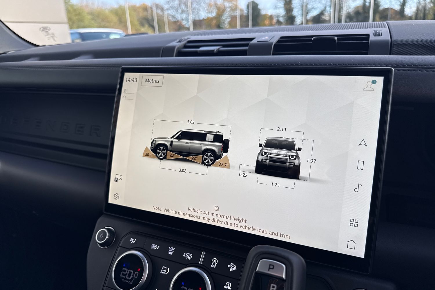 Used Land Rover Defender 110 2025 for sale - 76558167: Photo 40