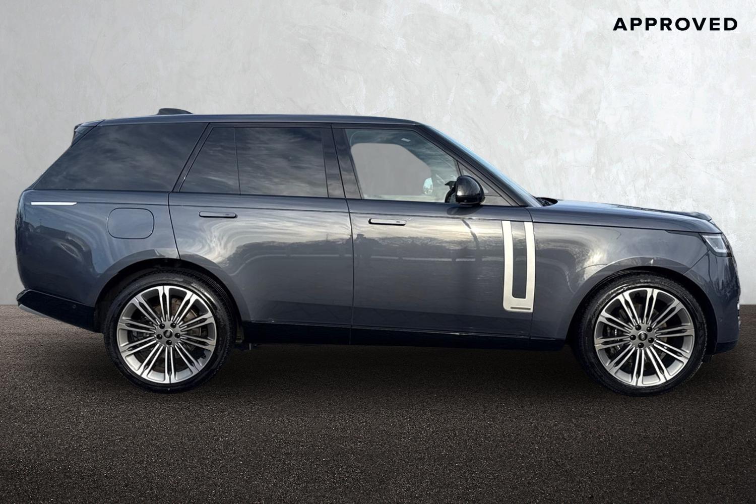 Used Land Rover Range Rover 2024 for sale - 76972744: Photo 5