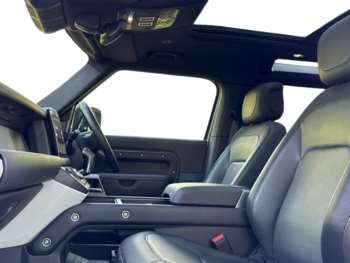 Used Land Rover Defender 90 2023 for sale - 74481532: Photo