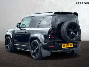 Used Land Rover Defender 90 2023 for sale - 74813213: Photo
