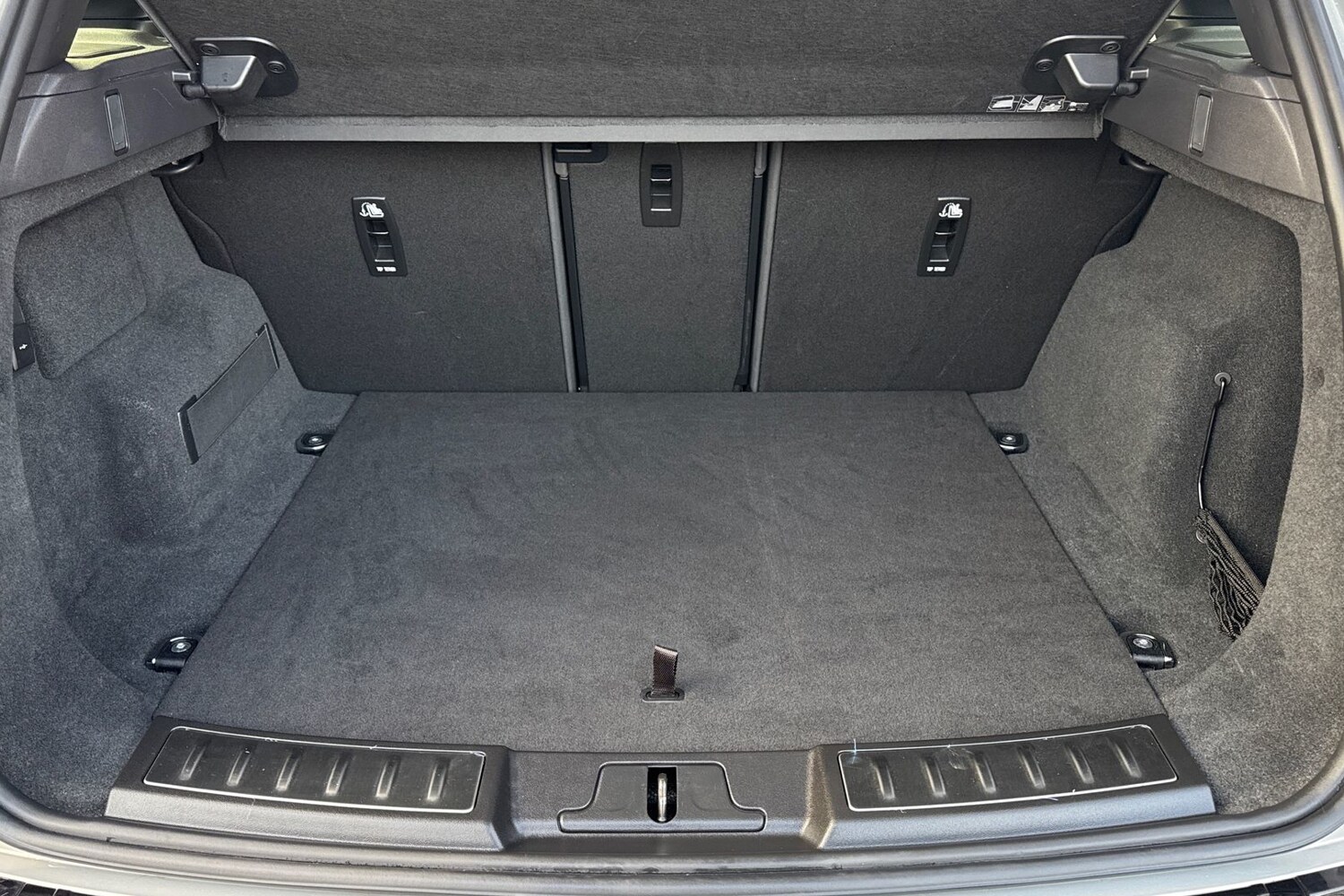 Used Land Rover Range Rover Evoque 2025 for sale - 76836292: Photo 11