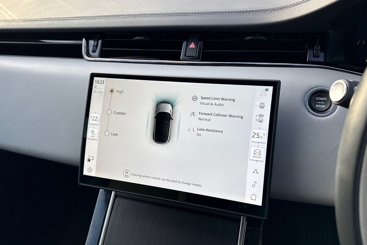 Used Land Rover Range Rover Evoque 2025 for sale - 76836292: Photo 39