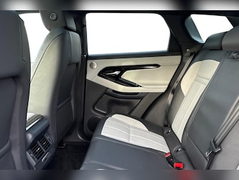 Used Land Rover Range Rover Evoque 2025 for sale - 76836292: Photo