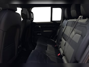 Used Land Rover Defender 130 2026 for sale - 79112162: Photo