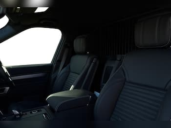 Used Land Rover Discovery 2026 for sale - 79867785: Photo