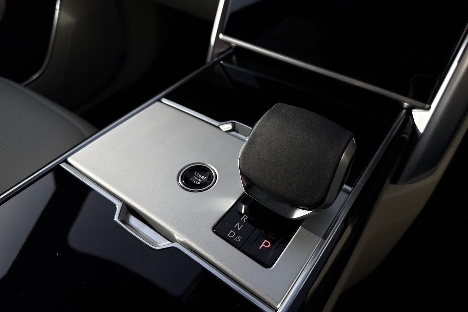 Used Land Rover Range Rover 2025 for sale - 76416624: Photo 16