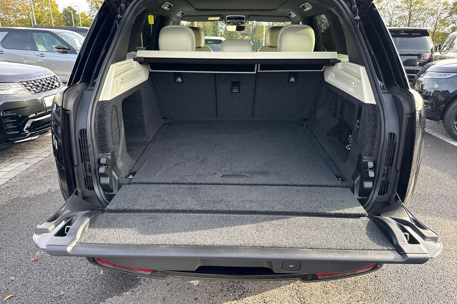 Used Land Rover Range Rover 2025 for sale - 76416624: Photo 24