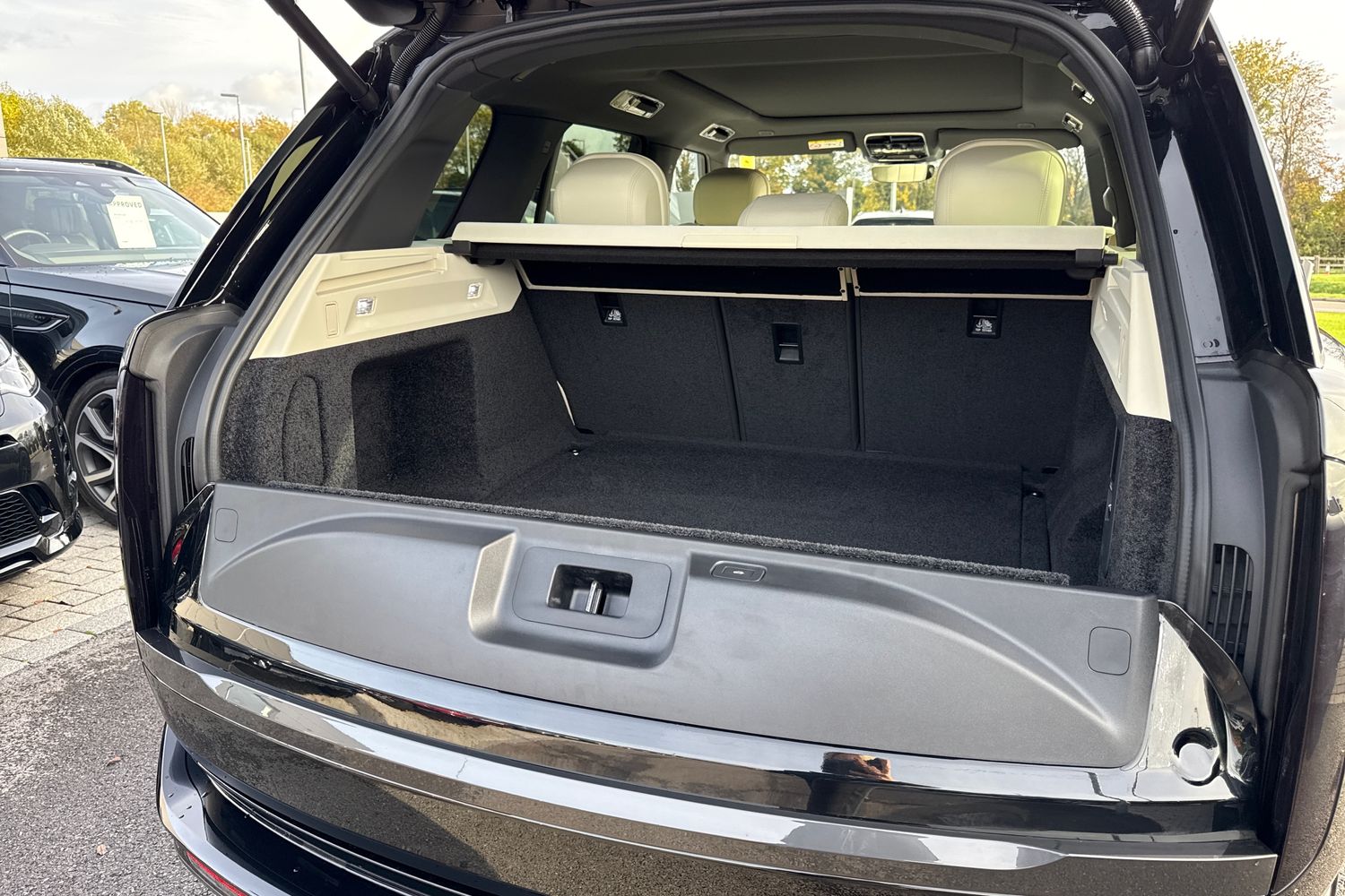 Used Land Rover Range Rover 2025 for sale - 76416624: Photo 25