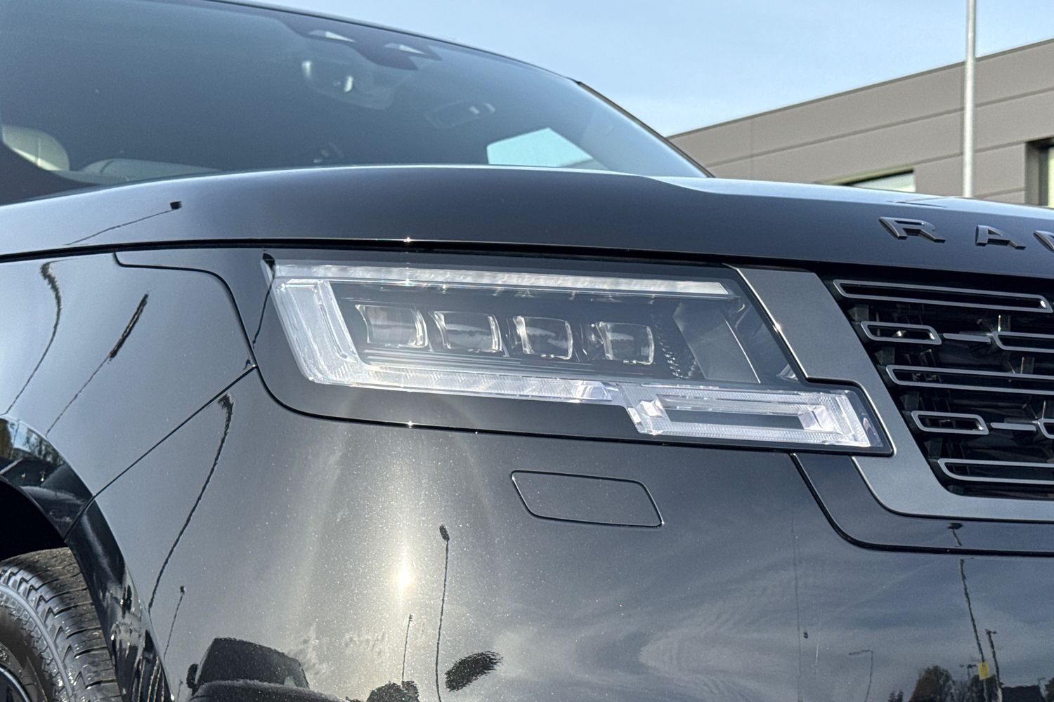 Used Land Rover Range Rover 2025 for sale - 76416624: Photo 31