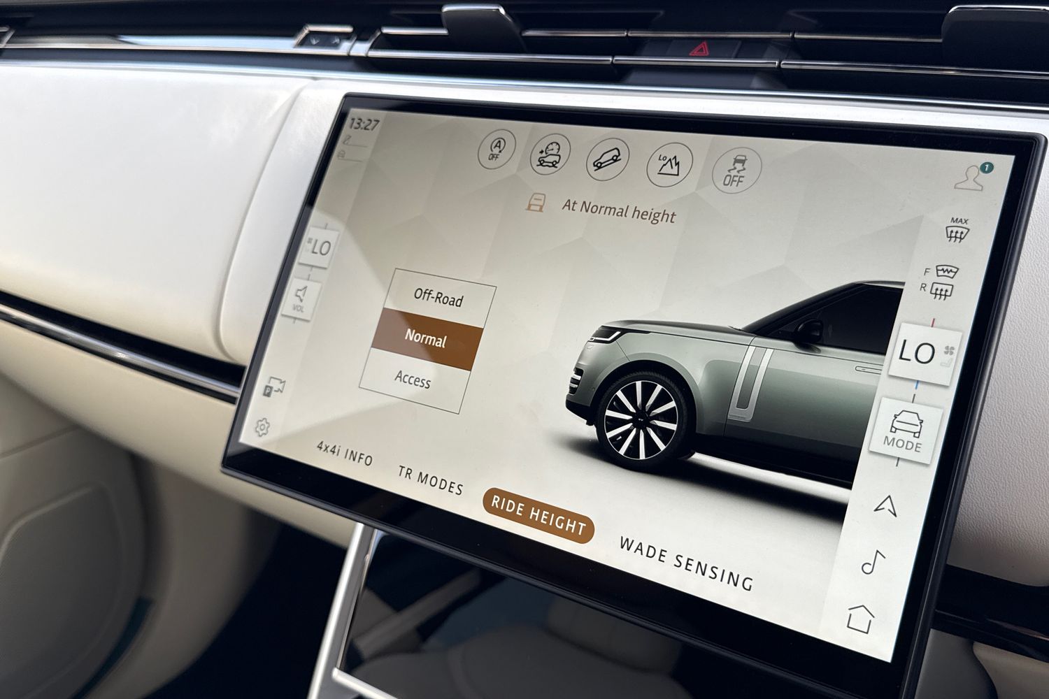 Used Land Rover Range Rover 2025 for sale - 76416624: Photo 44