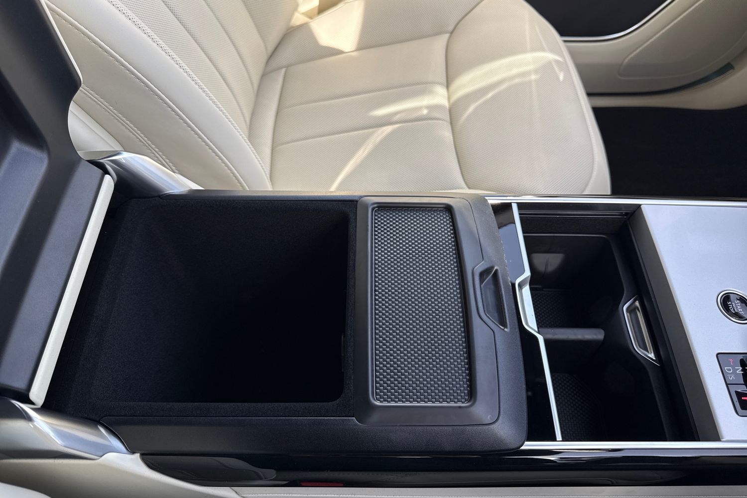 Used Land Rover Range Rover 2025 for sale - 76416624: Photo 54