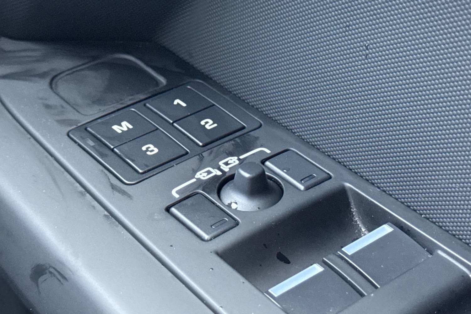 Used Land Rover Defender 110 2024 for sale - 77451094: Photo 25