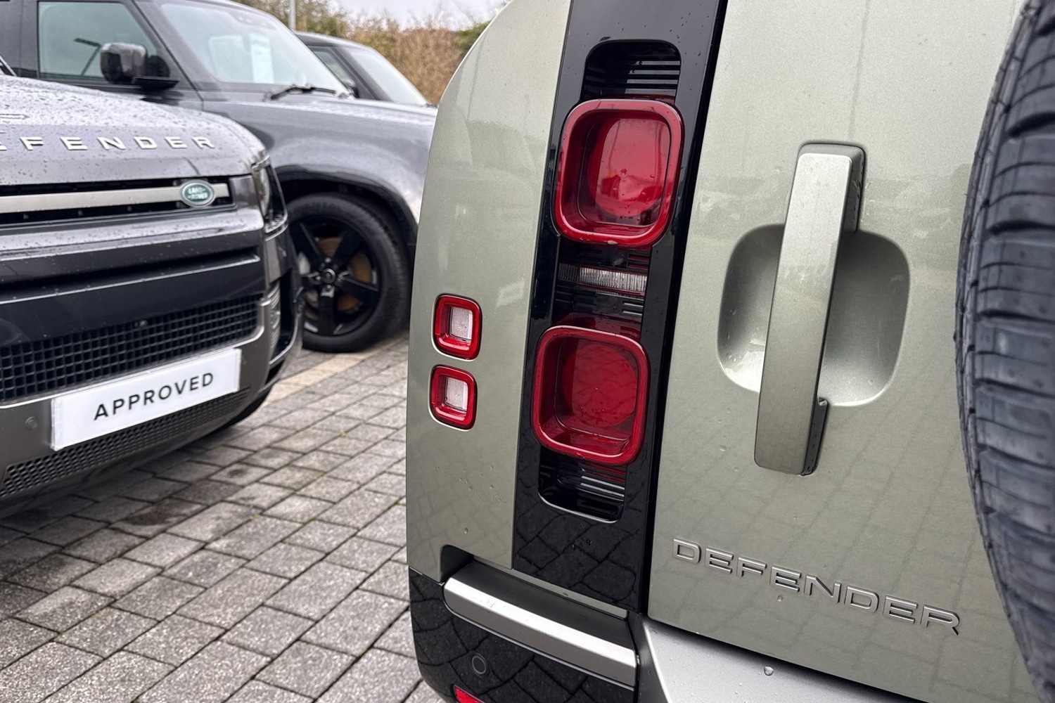 Used Land Rover Defender 110 2024 for sale - 77451094: Photo 26