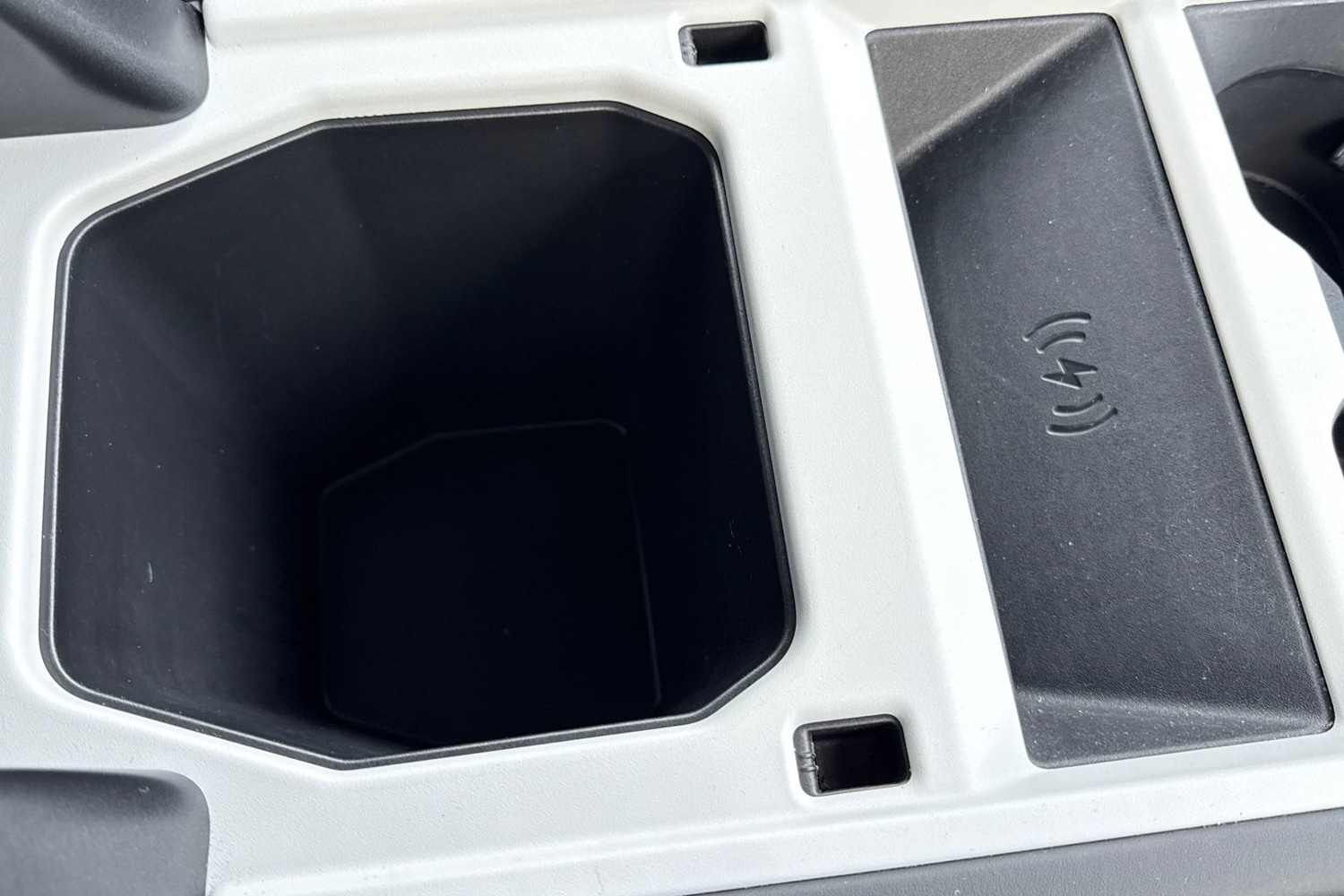 Used Land Rover Defender 110 2024 for sale - 77451094: Photo 47