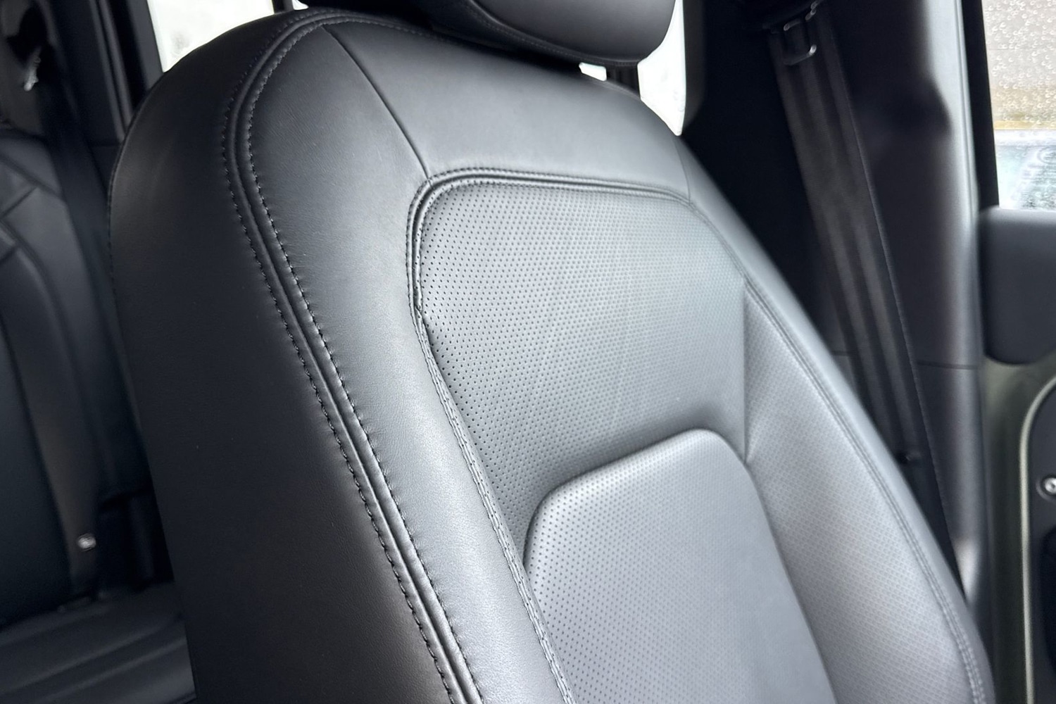 Used Land Rover Defender 110 2024 for sale - 77451094: Photo 48