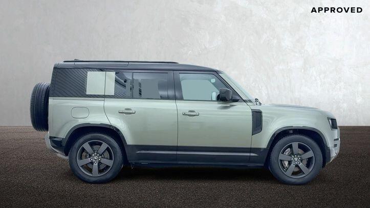 Used Land Rover Defender 2024 for sale - 77451093: Photo 5