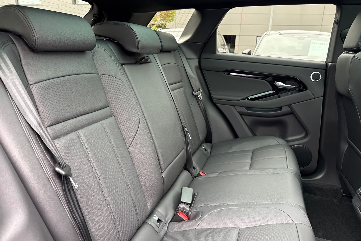 Used Land Rover Range Rover Evoque 2025 for sale - 76274708: Photo 12