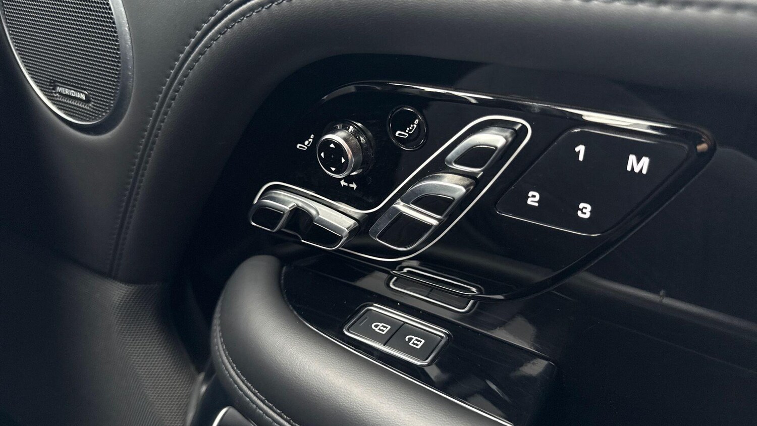 Used Land Rover Range Rover 2021 for sale - 76636937: Photo 26