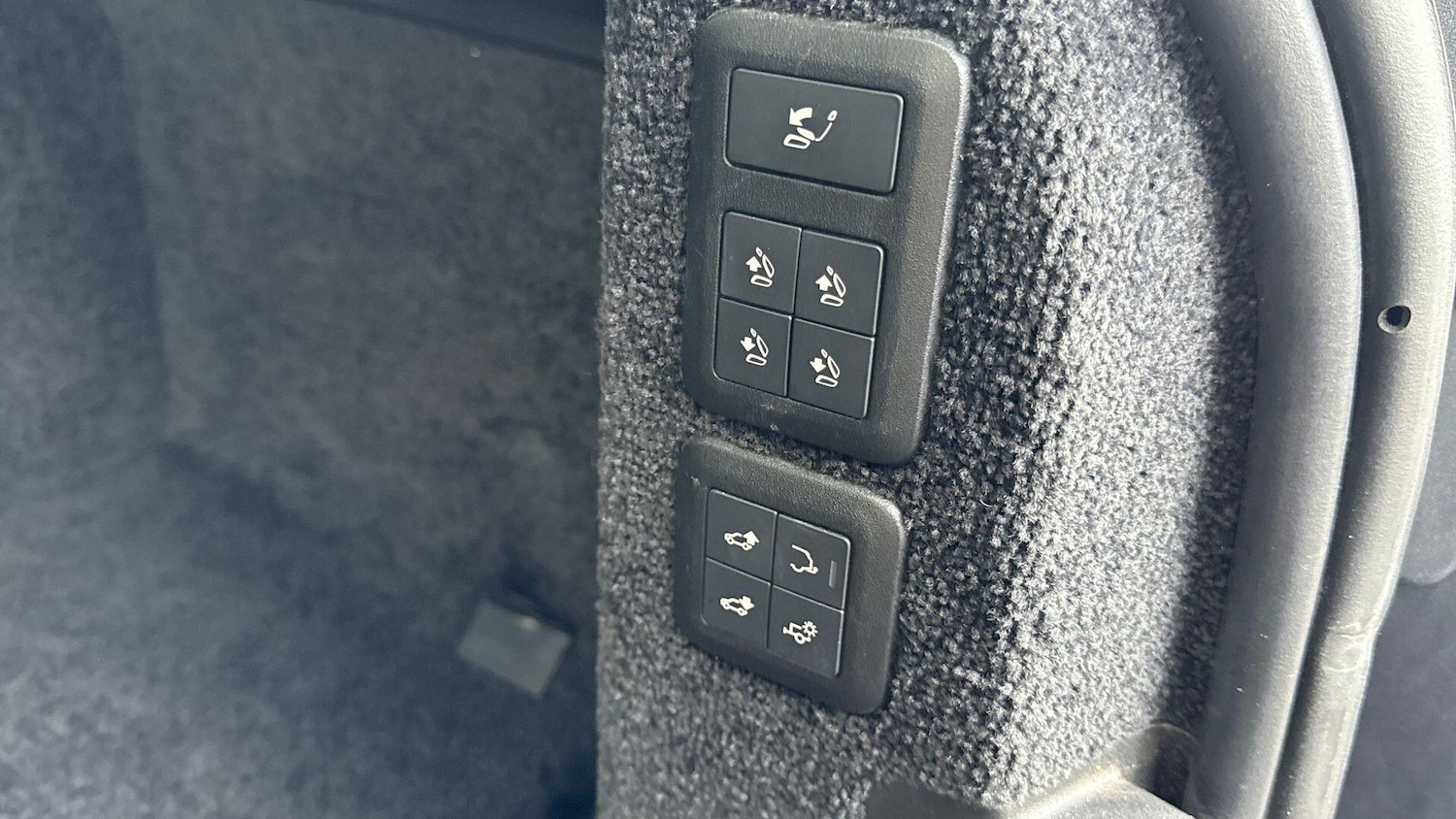 Used Land Rover Range Rover 2021 for sale - 76636937: Photo 31