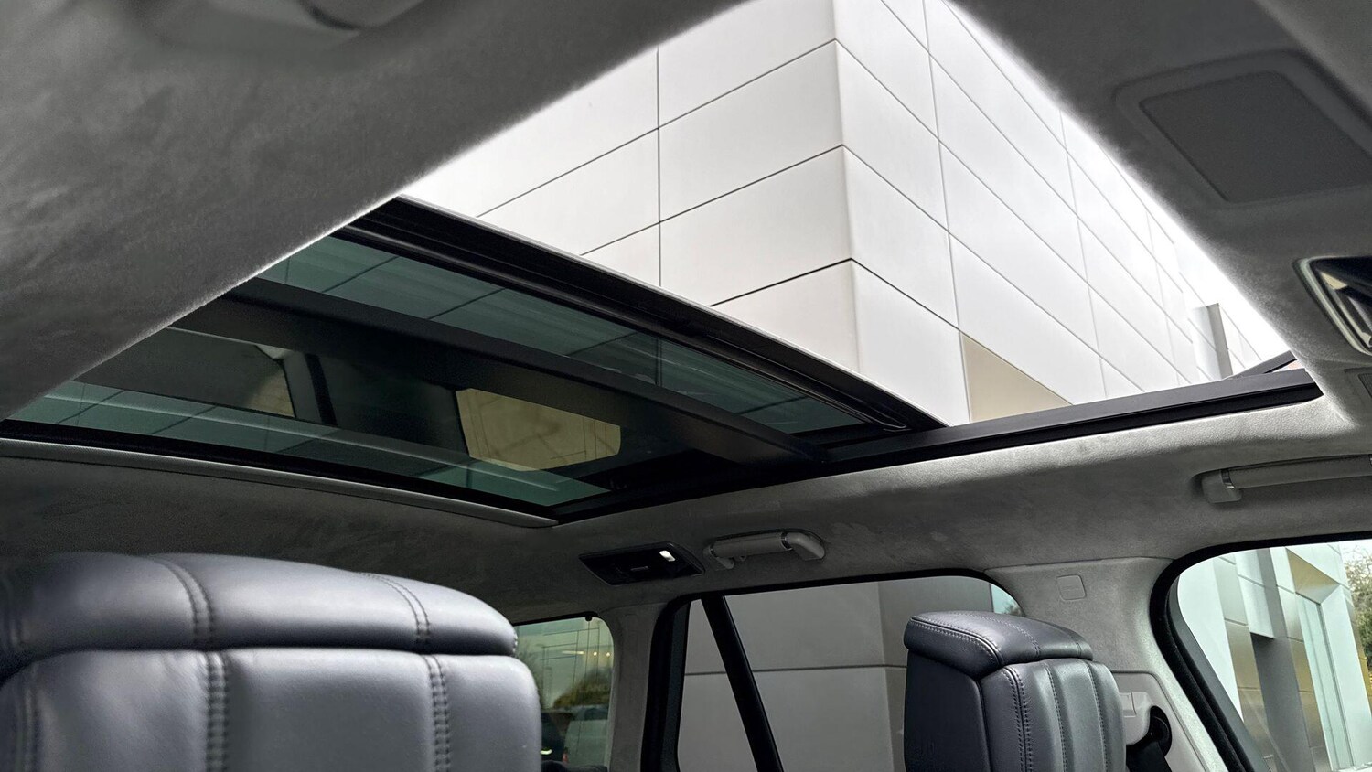 Used Land Rover Range Rover 2021 for sale - 76636937: Photo 51