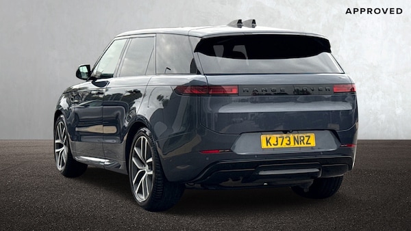 Used Land Rover Range Rover Sport 2024 for sale - 76311045: Photo 2