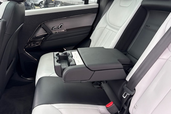 Used Land Rover Range Rover Sport 2024 for sale - 76311045: Photo 37