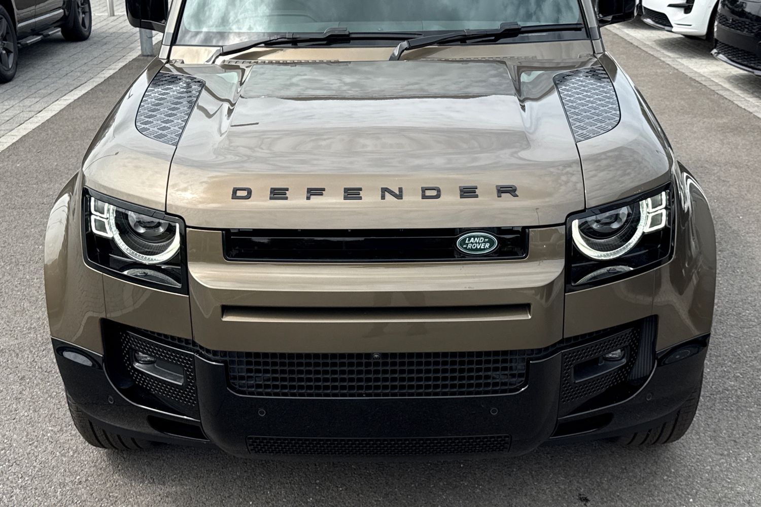 Used Land Rover Defender 130 2026 for sale - 78001872: Photo 27