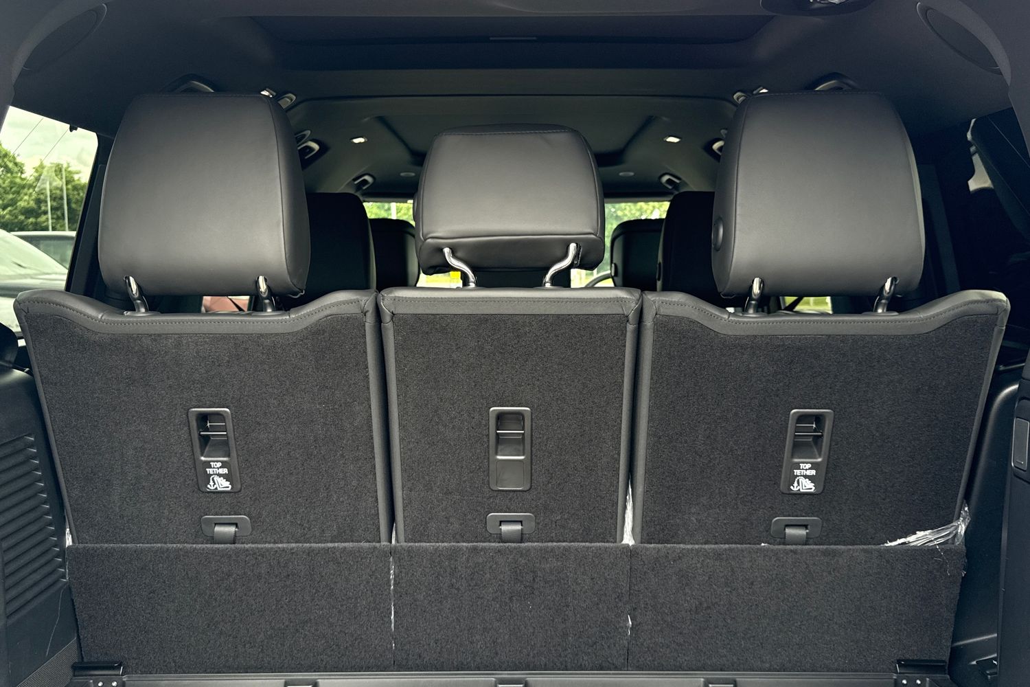 Used Land Rover Defender 130 2026 for sale - 78001872: Photo 38