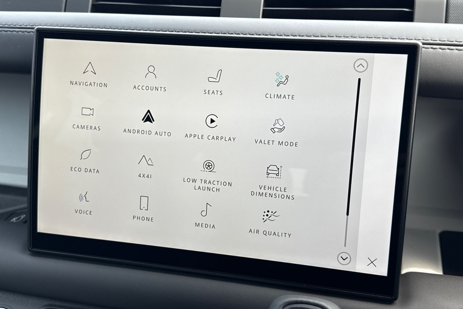 Used Land Rover Defender 130 2026 for sale - 78001872: Photo 50