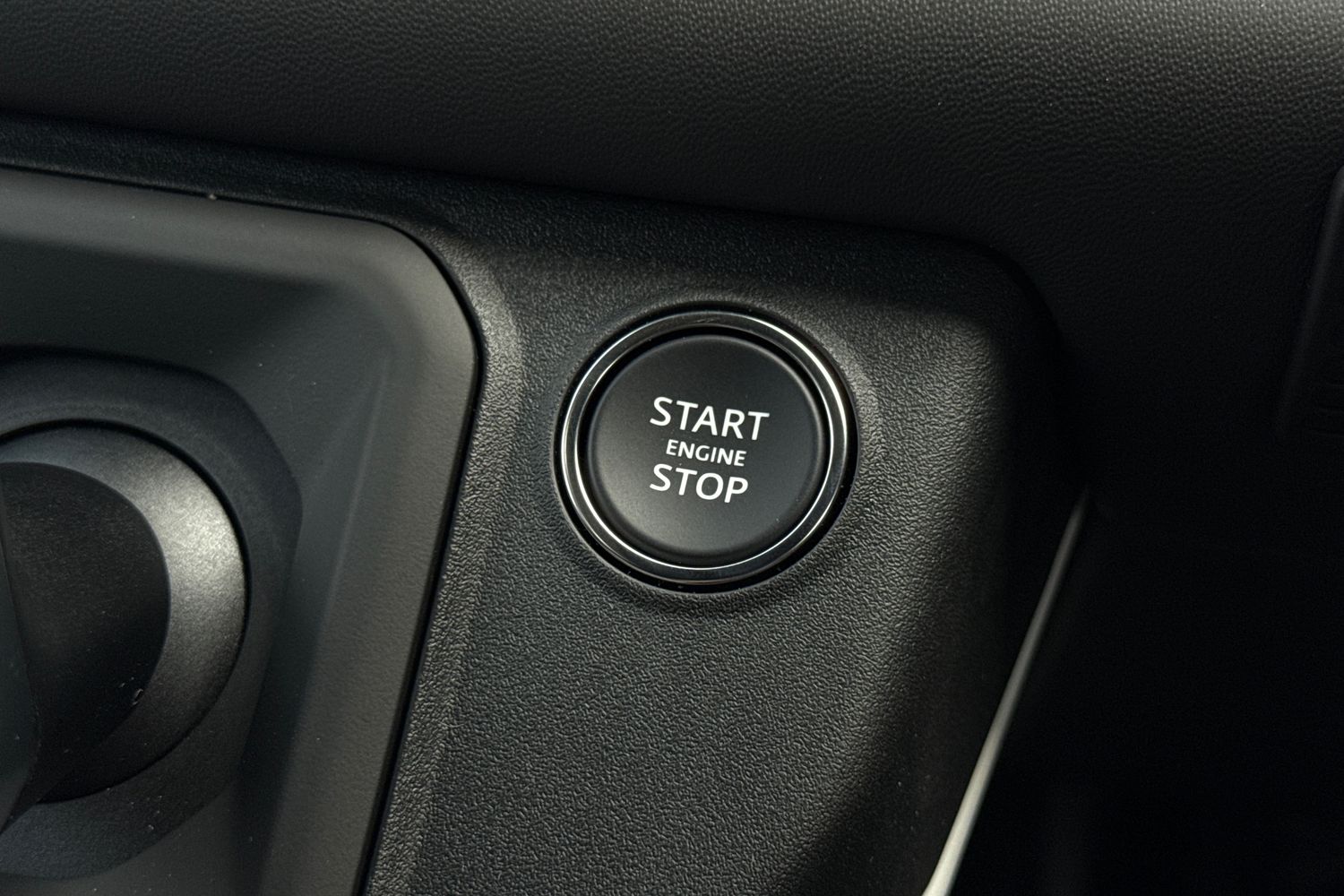 Used Land Rover Defender 130 2026 for sale - 78001872: Photo 59