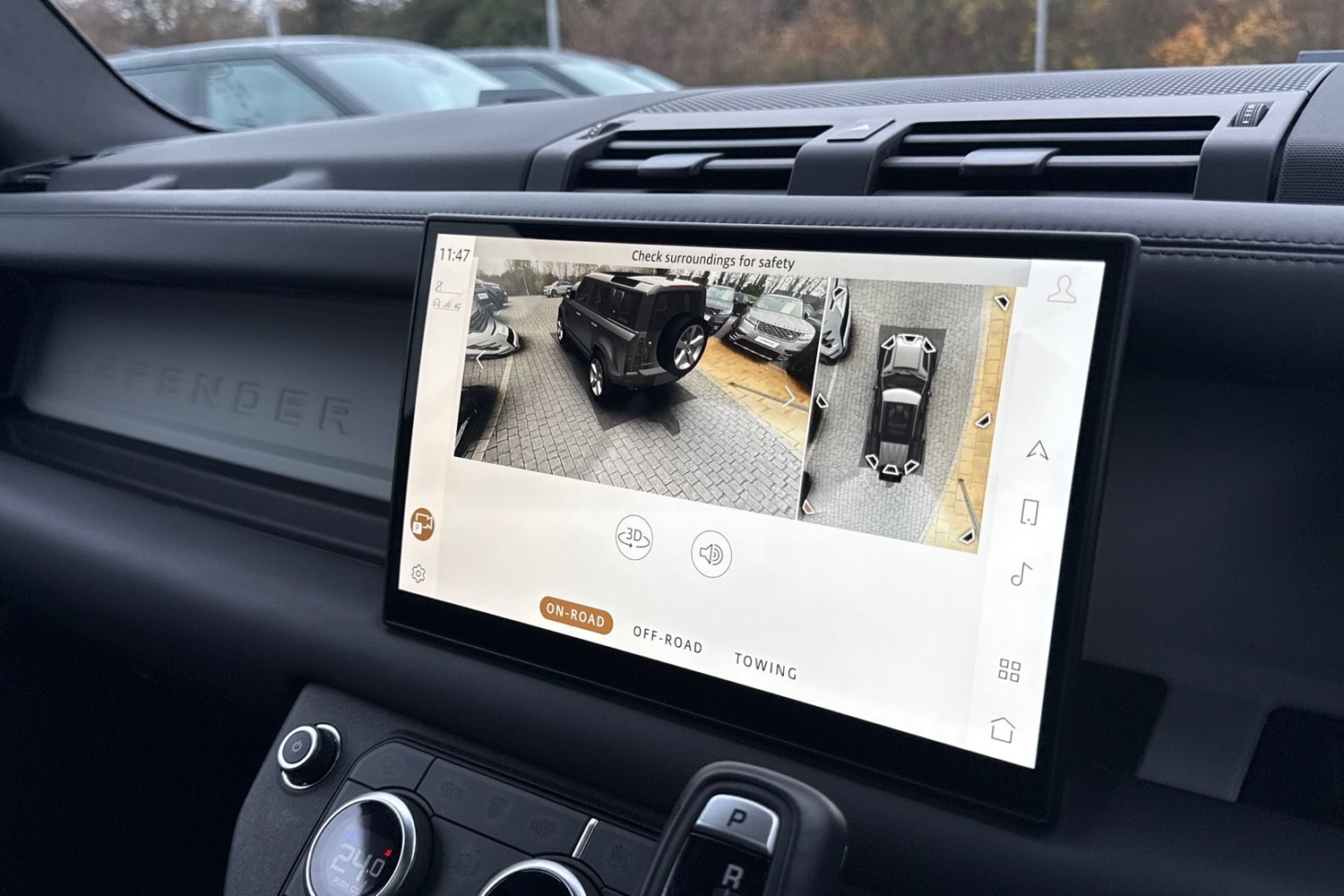 Used Land Rover Defender 110 2024 for sale - 76922985: Photo 12