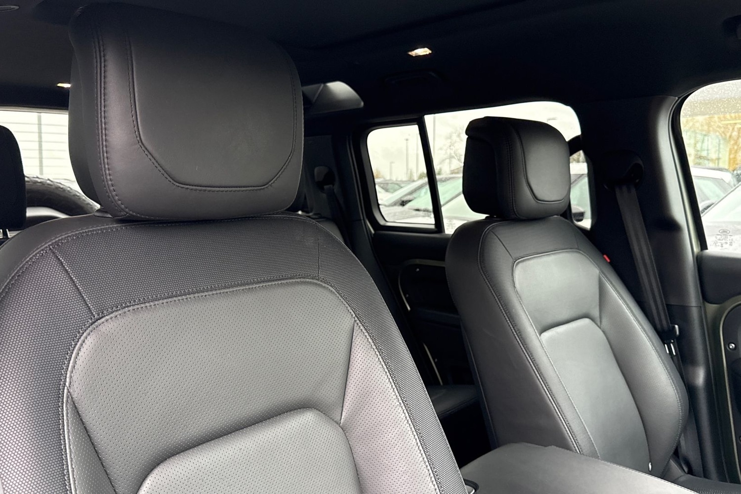 Used Land Rover Defender 110 2024 for sale - 76922985: Photo 21