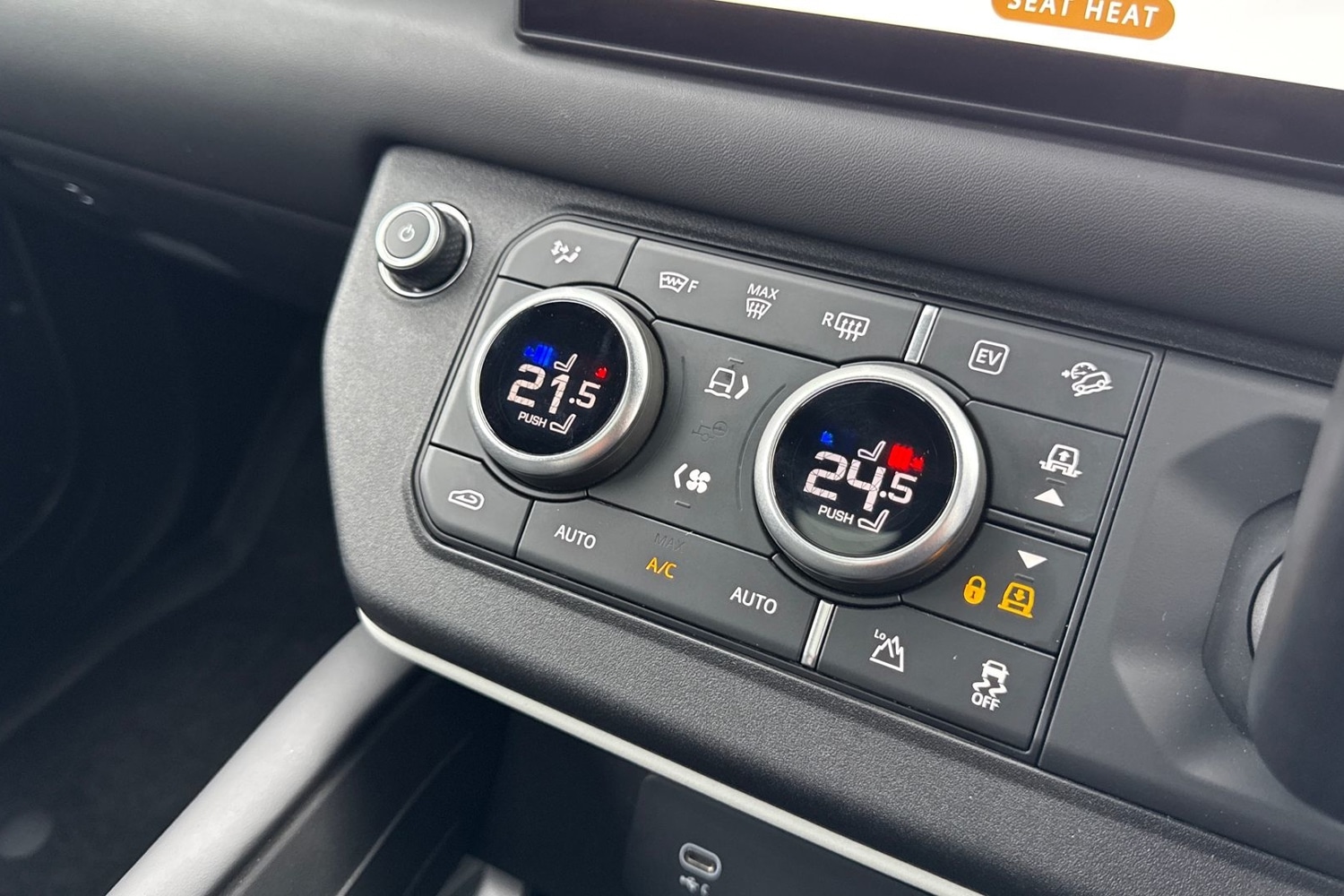 Used Land Rover Defender 110 2024 for sale - 76922985: Photo 22