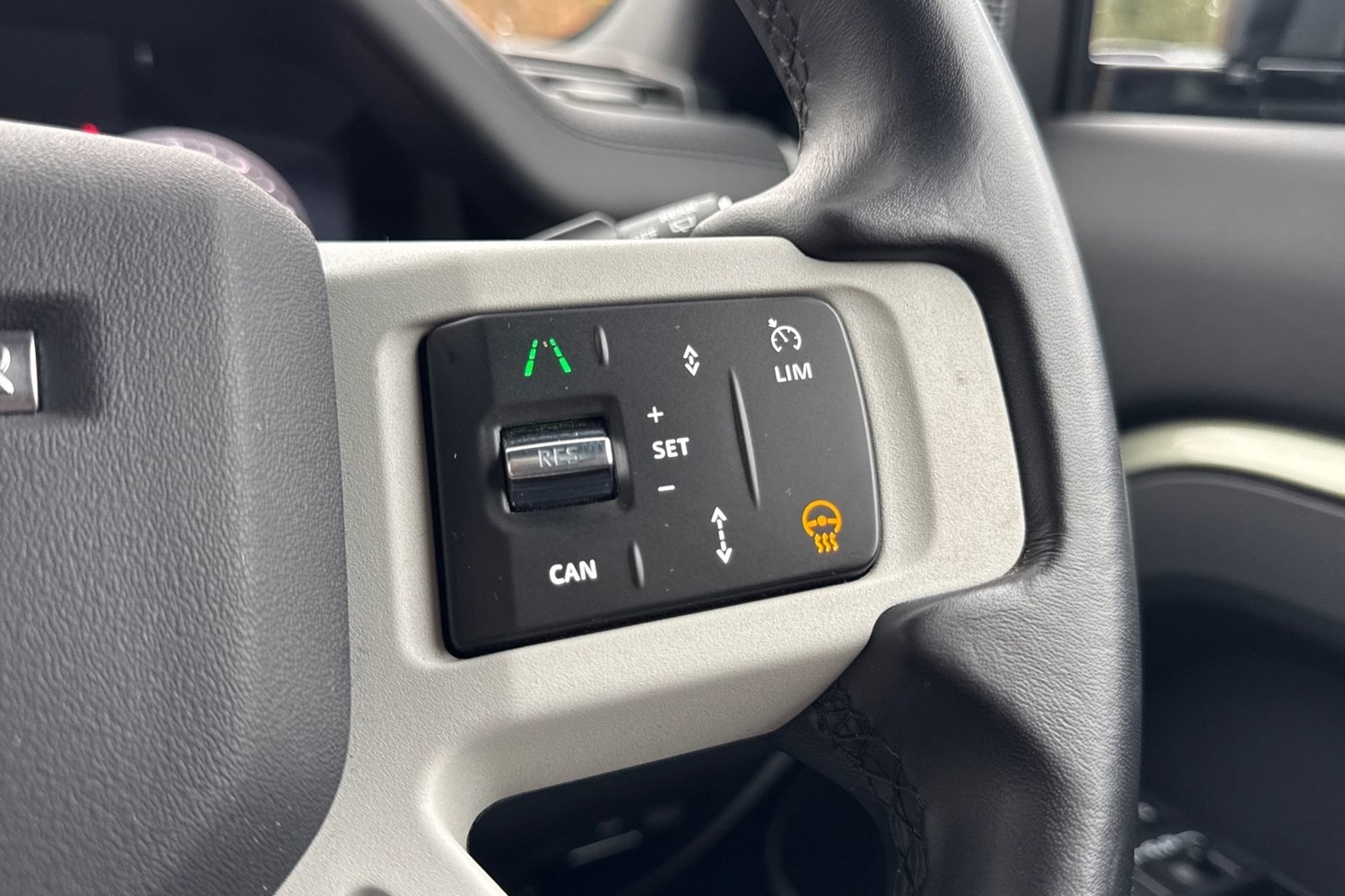 Used Land Rover Defender 110 2024 for sale - 76922985: Photo 33