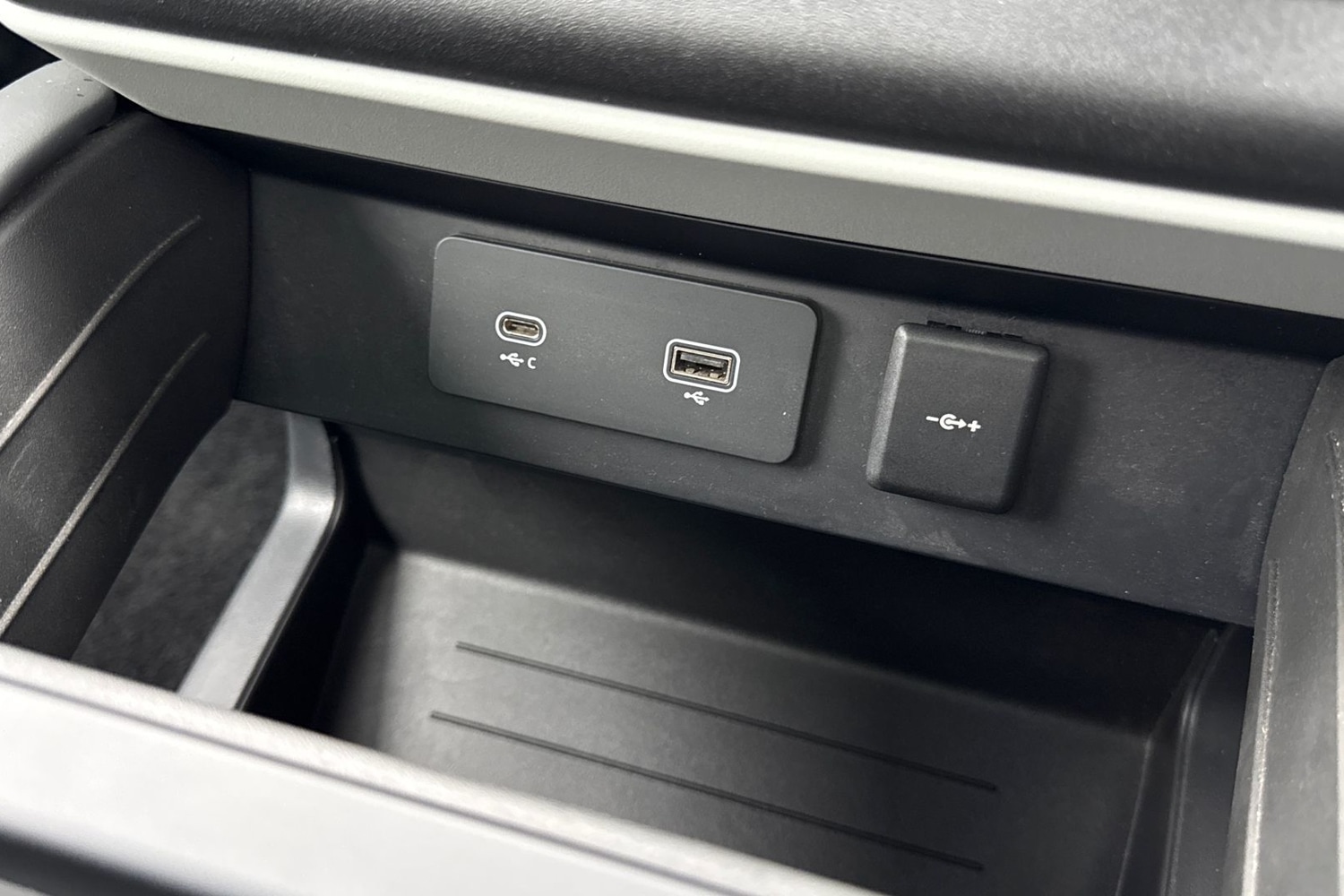 Used Land Rover Defender 110 2024 for sale - 76922985: Photo 45