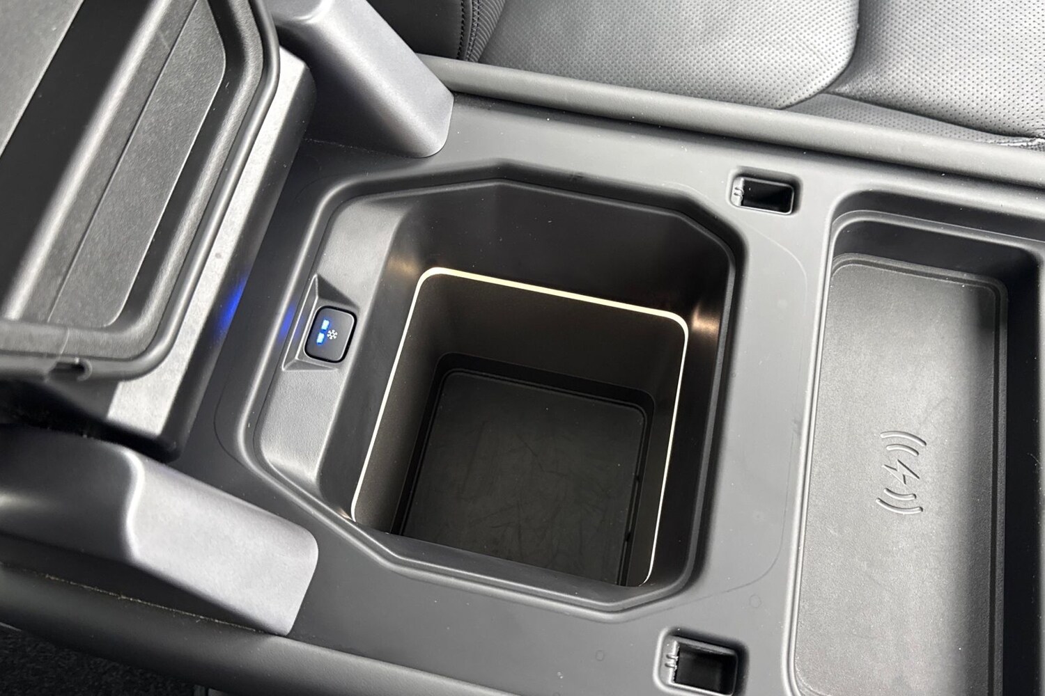 Used Land Rover Defender 110 2024 for sale - 76922985: Photo 48