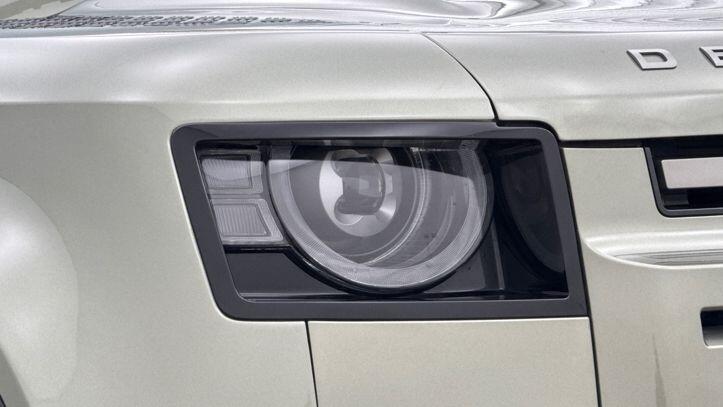 Used Land Rover Defender 110 2025 for sale - 77287191: Photo 17