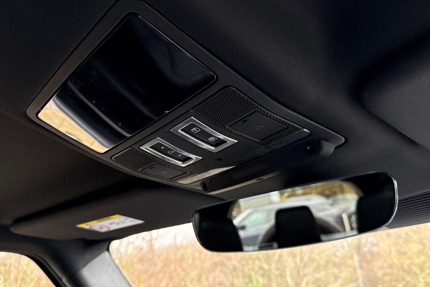 Used Land Rover Defender 110 2025 for sale - 77287191: Photo 24