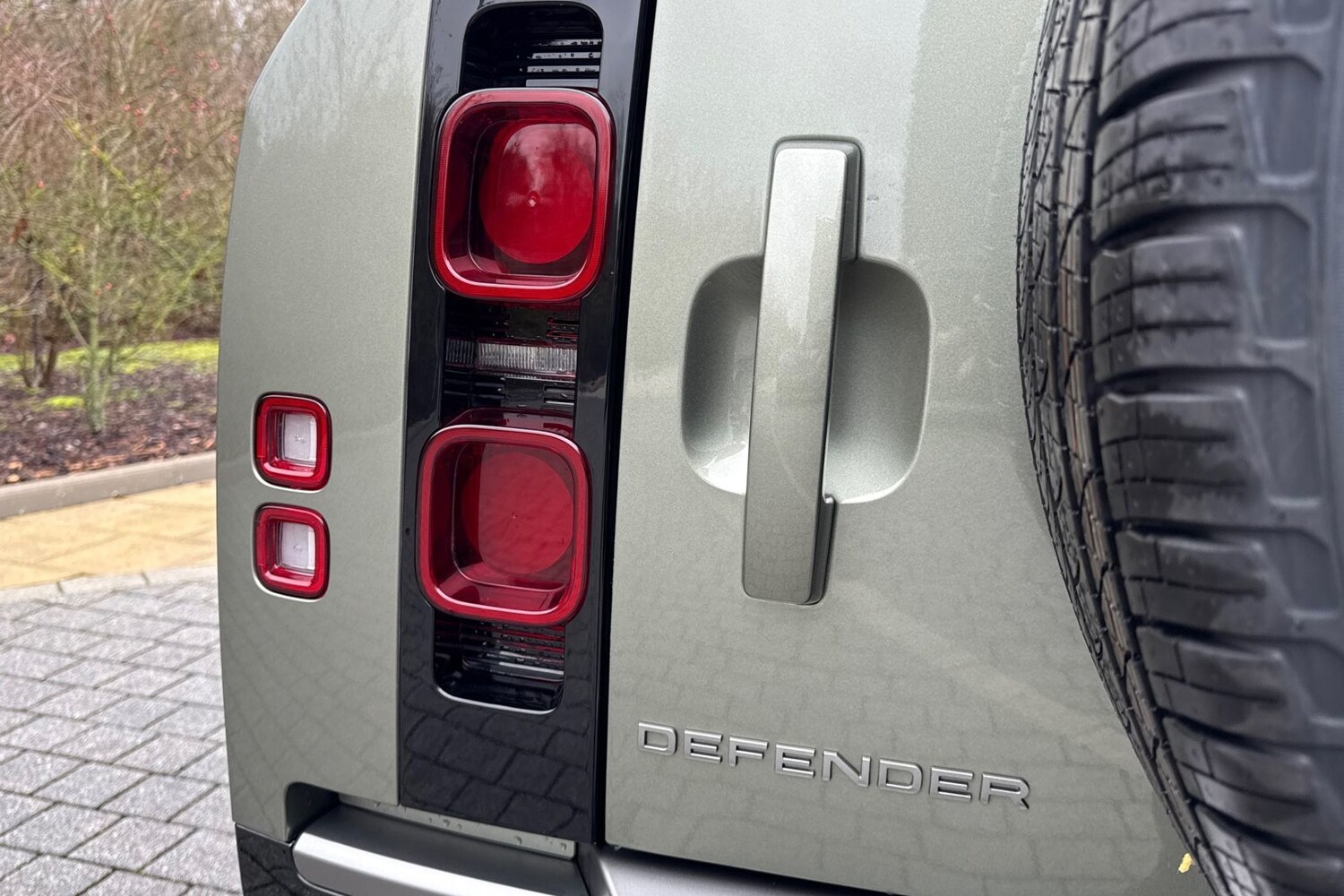 Used Land Rover Defender 110 2025 for sale - 77287191: Photo 27